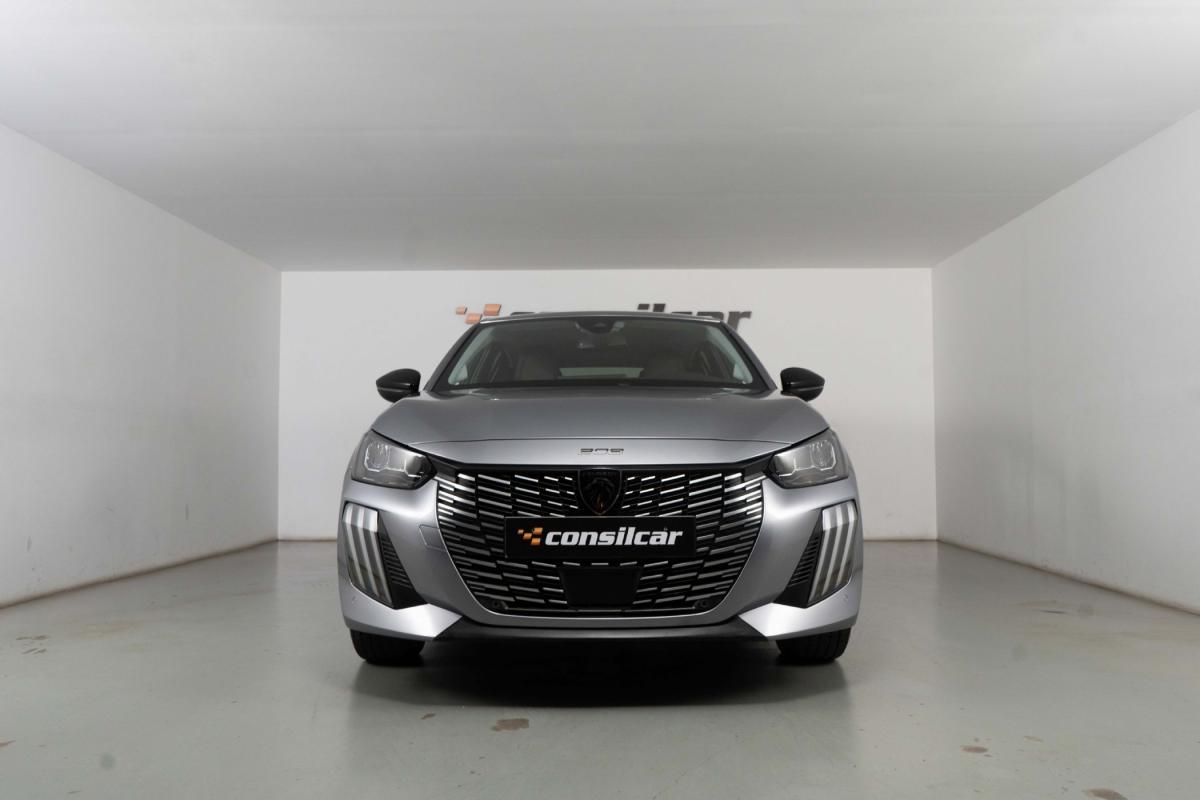 peugeot-208-2025-gasolina-1199cc