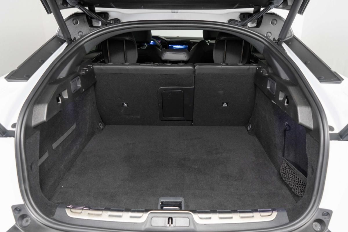 peugeot-408-2024-hibrido-a-gasolina-1598cc
