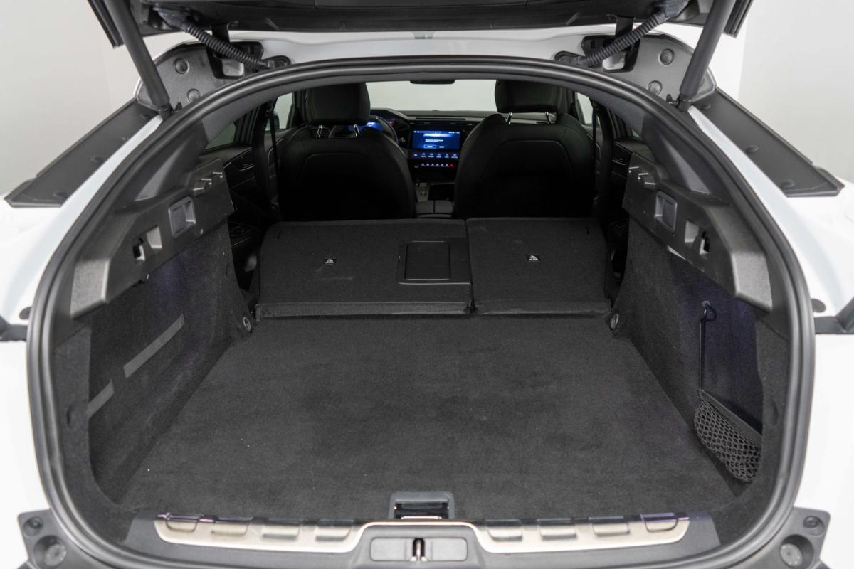 peugeot-408-2024-hibrido-a-gasolina-1598cc