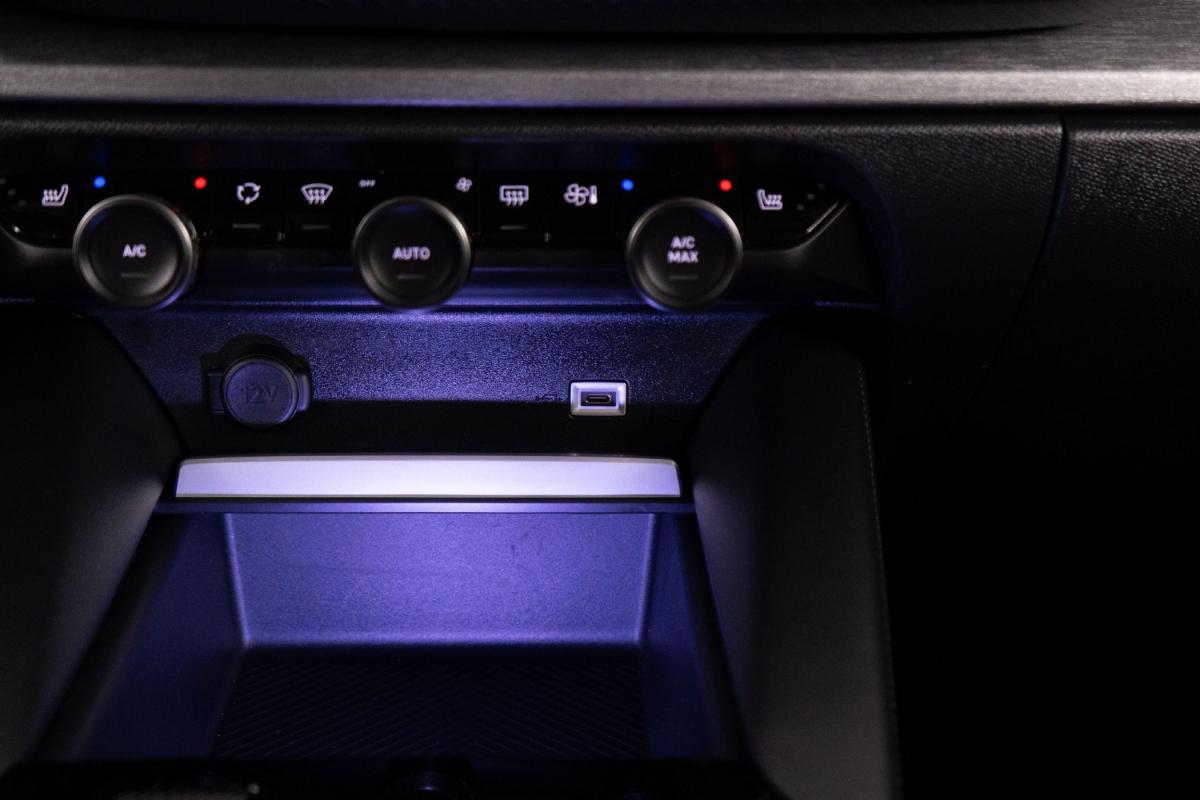 citroen-c5-x-2022-hibrido-a-gasolina-1598cc