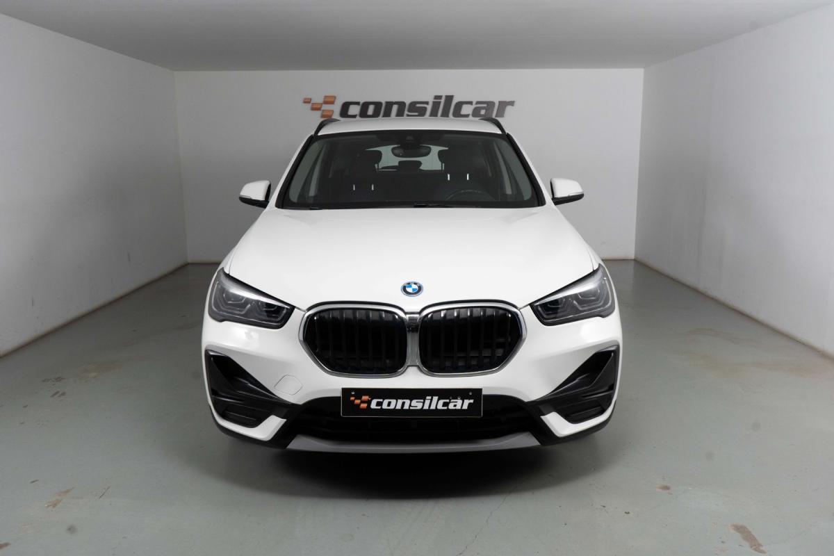 bmw-x1-2022-hibrido-a-gasolina-1499cc