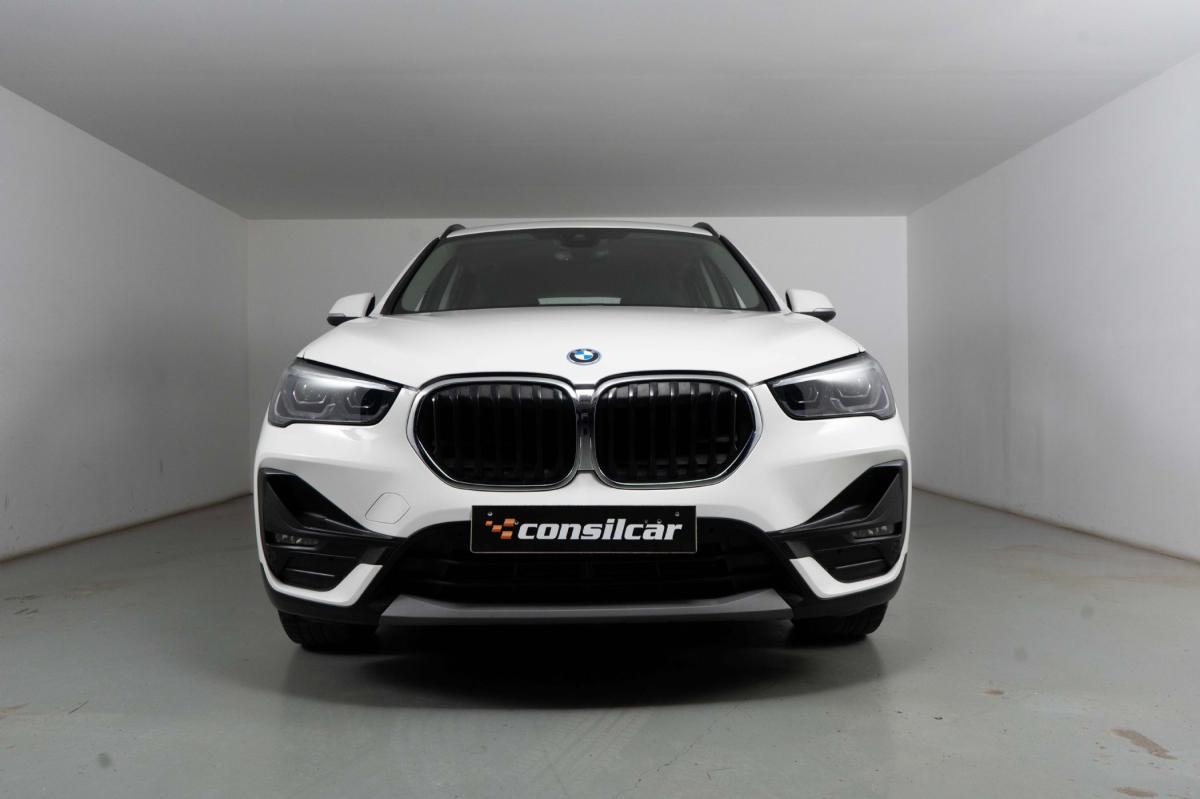 bmw-x1-2022-hibrido-a-gasolina-1499cc