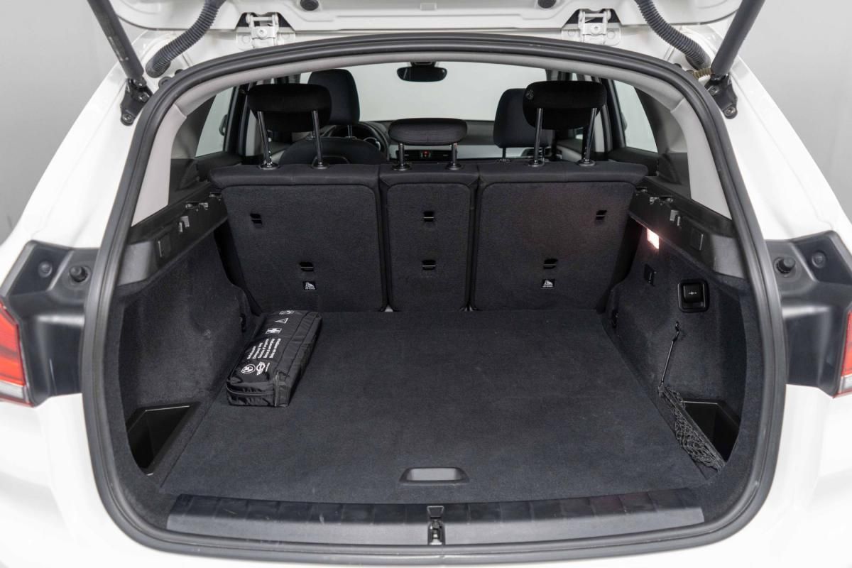 bmw-x1-2022-hibrido-a-gasolina-1499cc