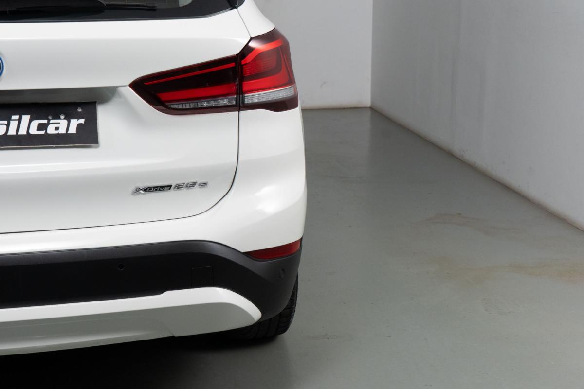 bmw-x1-2022-hibrido-a-gasolina-1499cc