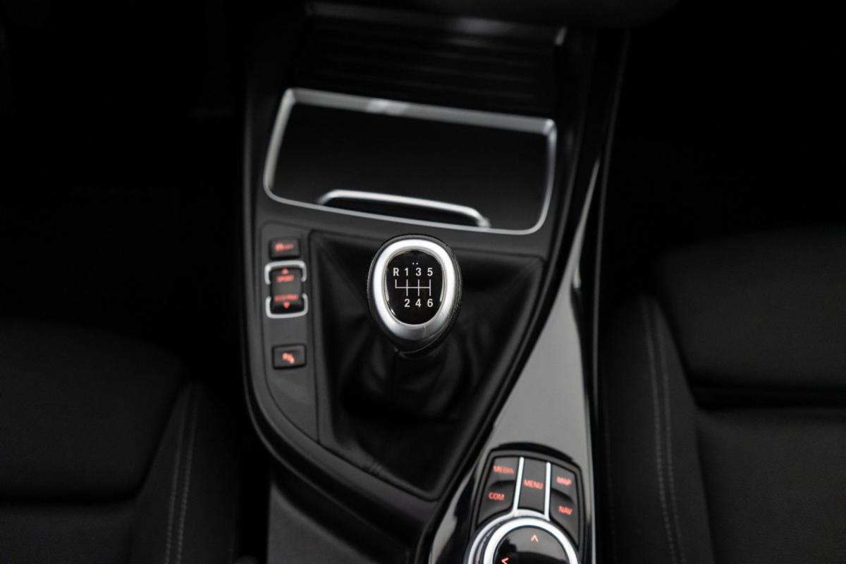 bmw-serie-1-2018-diesel-1496cc