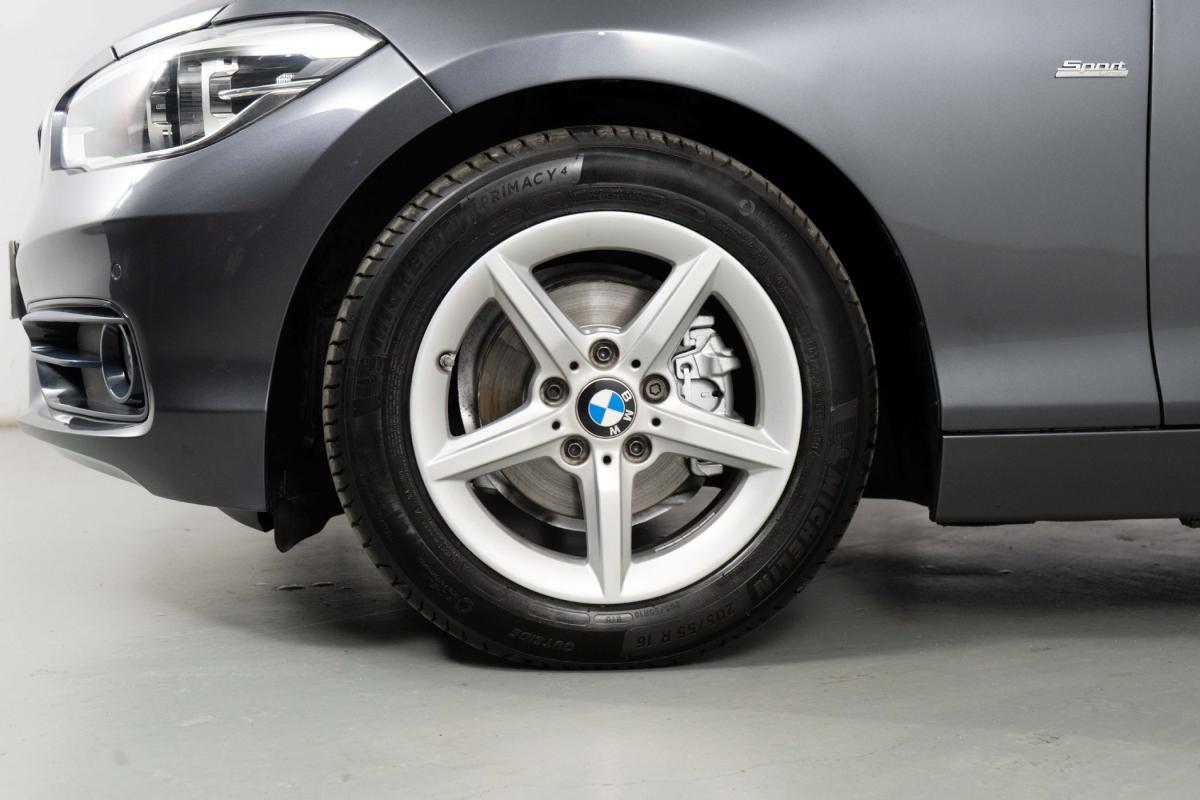 bmw-serie-1-2018-diesel-1496cc