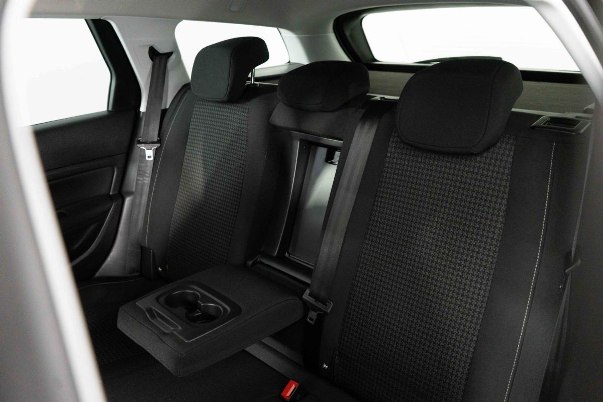 peugeot-308-sw-2016-diesel-1560cc