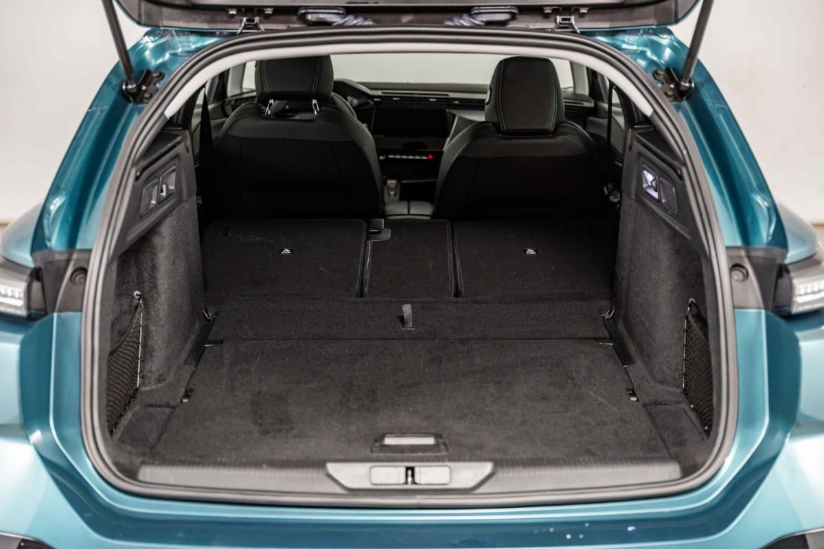 peugeot-308-sw-2024-gasolina-1199cc