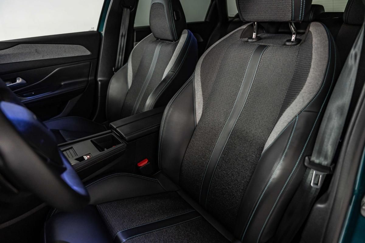 peugeot-308-sw-2024-gasolina-1199cc