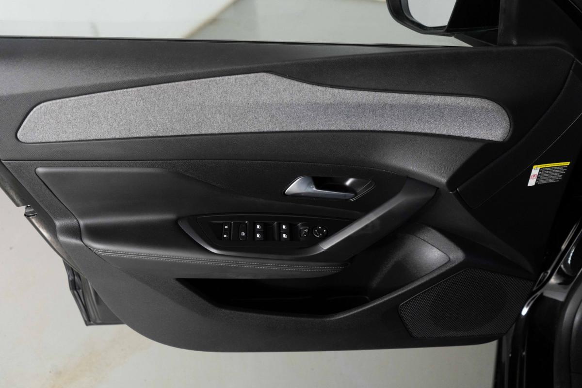 peugeot-308-2024-gasolina-1199cc