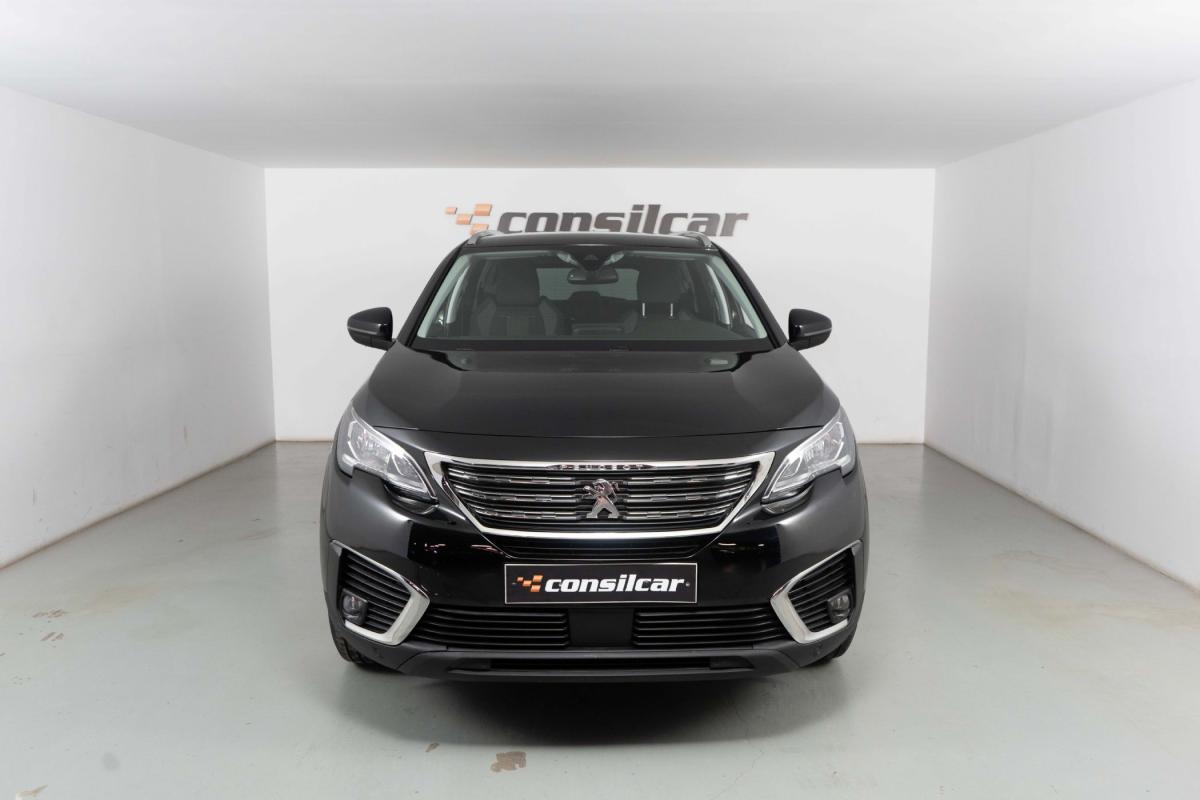 peugeot-5008-2019-gasolina-1199cc