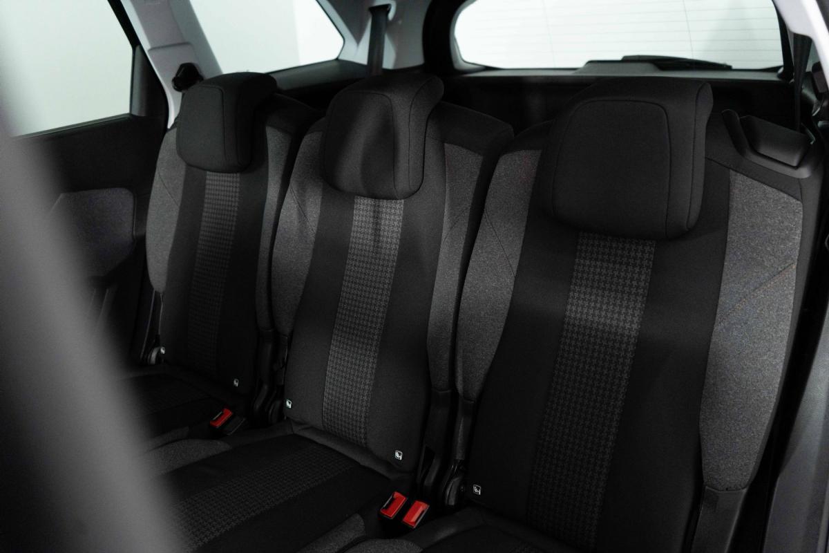 peugeot-5008-2019-gasolina-1199cc
