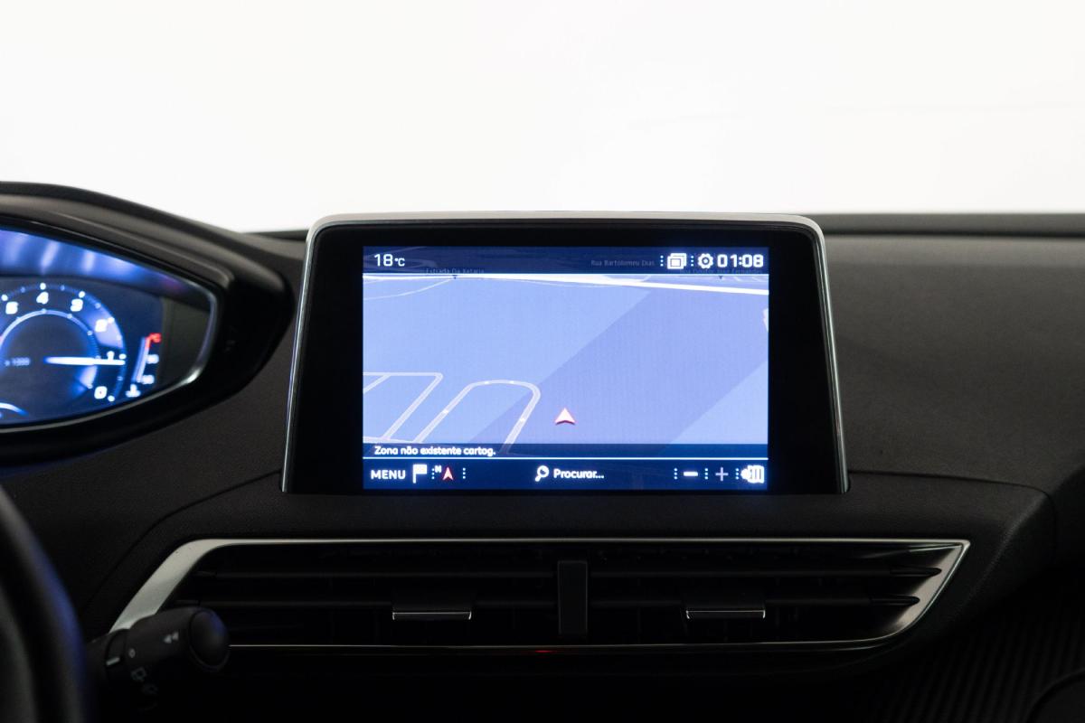 peugeot-5008-2019-gasolina-1199cc