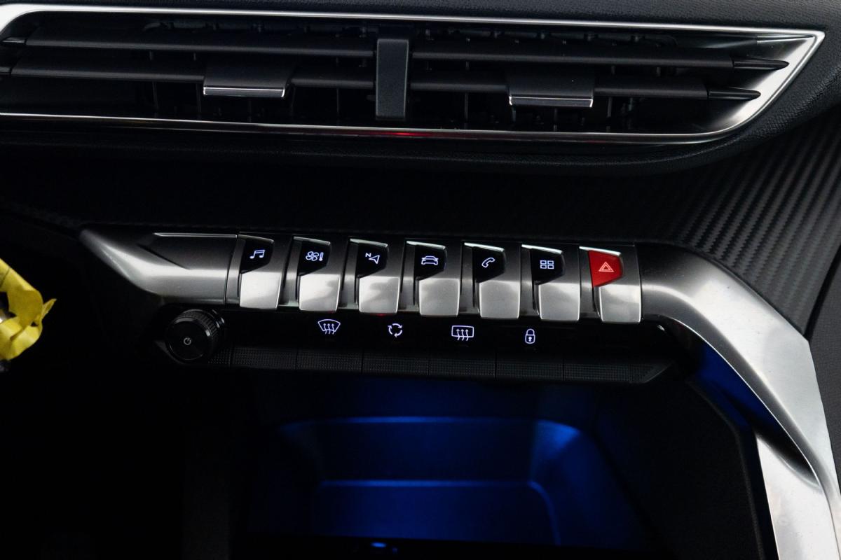 peugeot-5008-2019-gasolina-1199cc