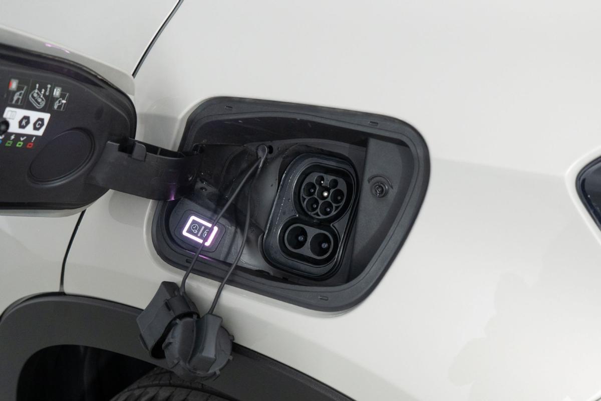 jeep-avenger-2025-eletrico-0cc