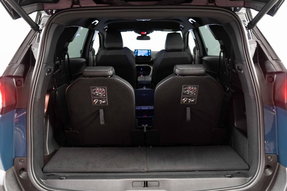 peugeot-5008-2024-gasolina-1199cc
