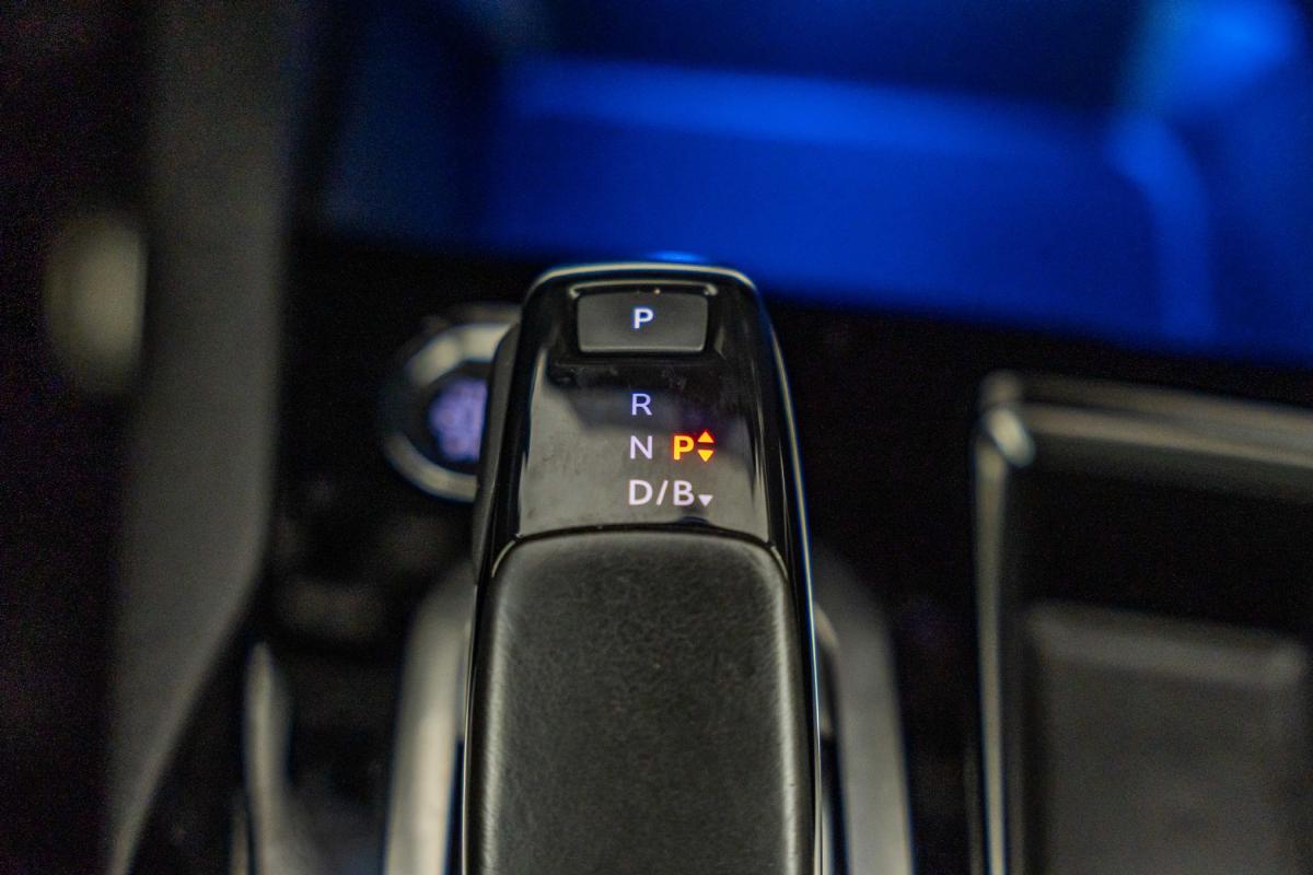peugeot-3008-2022-hibrido-a-gasolina-1598cc