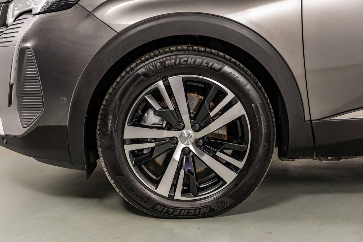 peugeot-3008-2022-hibrido-a-gasolina-1598cc