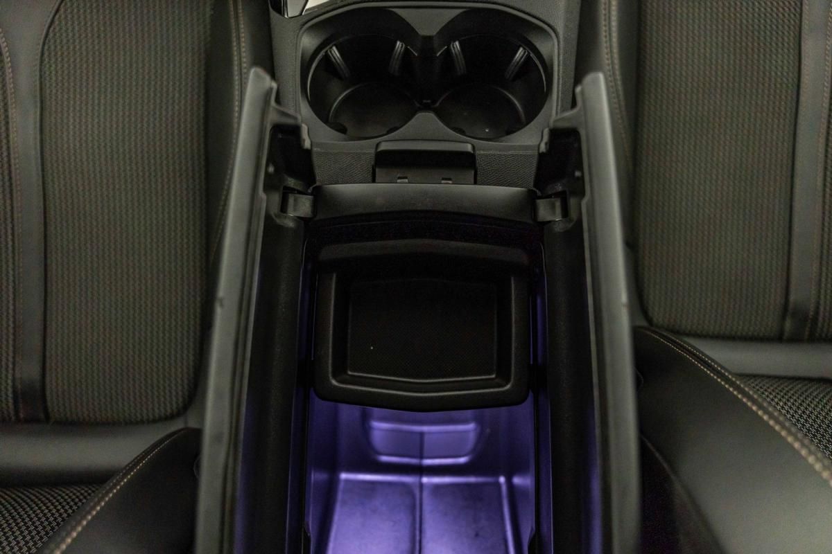 peugeot-3008-2022-hibrido-a-gasolina-1598cc
