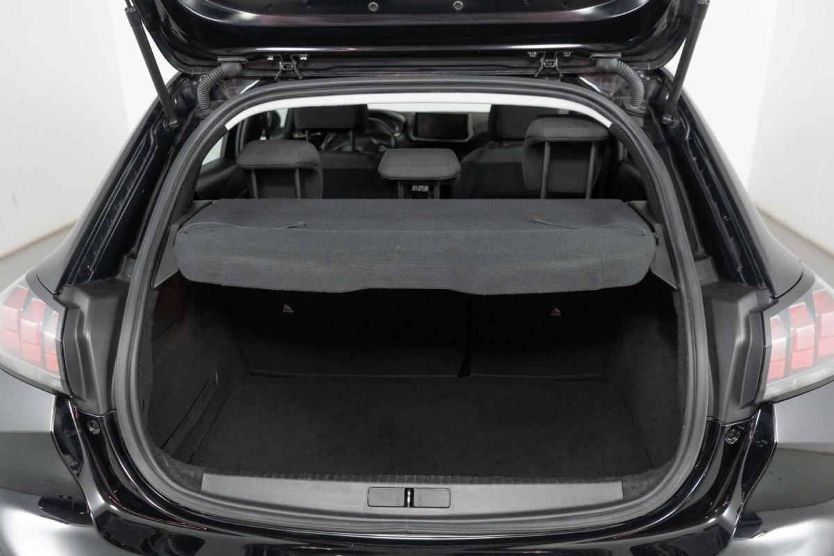peugeot-208-2021-gasolina-1199cc