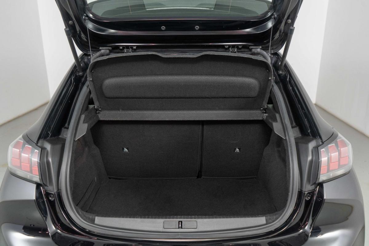 peugeot-208-2021-gasolina-1199cc