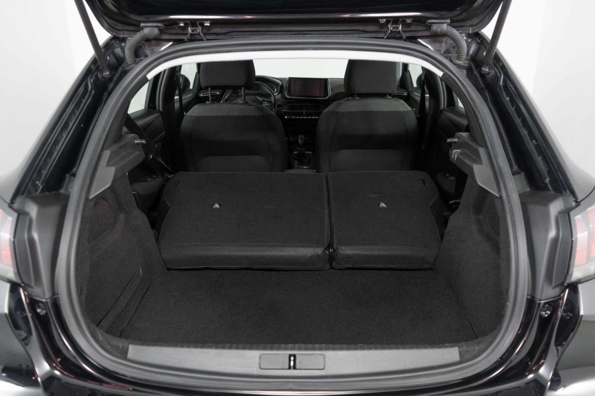 peugeot-208-2021-gasolina-1199cc