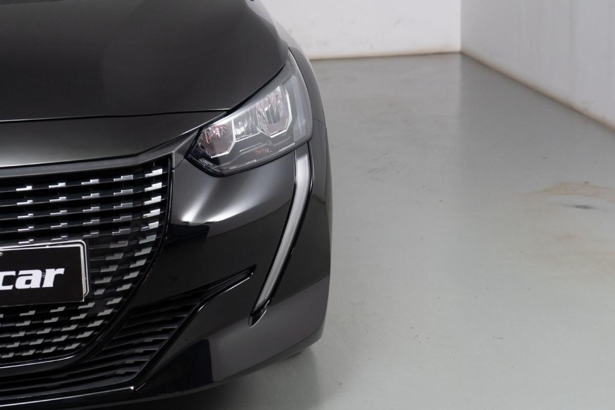 peugeot-208-2021-gasolina-1199cc