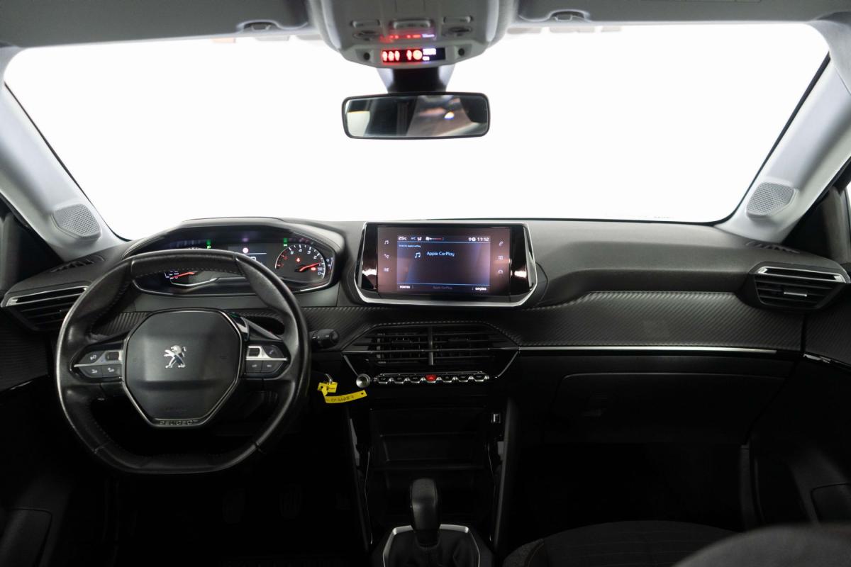 peugeot-208-2021-gasolina-1199cc