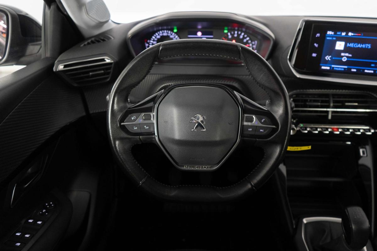 peugeot-208-2021-gasolina-1199cc