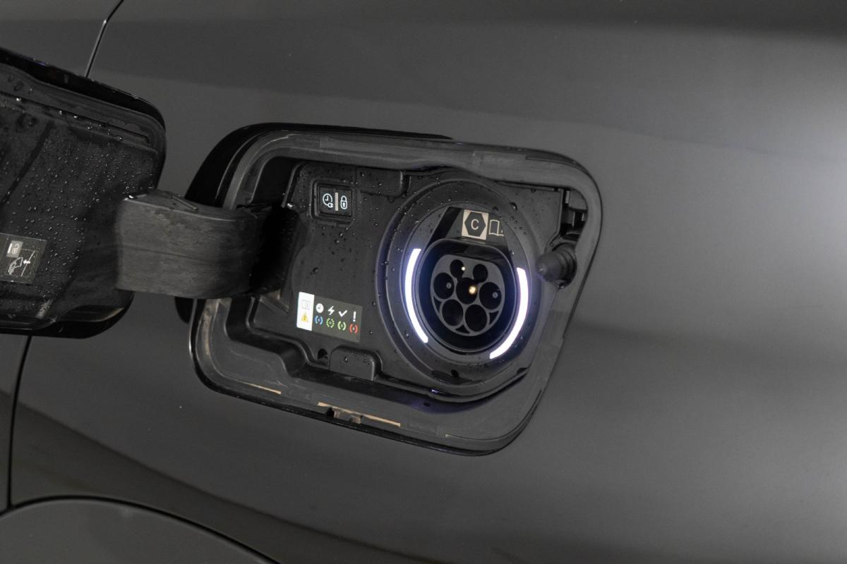 peugeot-3008-2024-hibrido-a-gasolina-1598cc