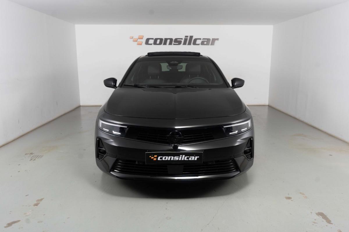 opel-astra-2024-hibrido-a-gasolina-1598cc