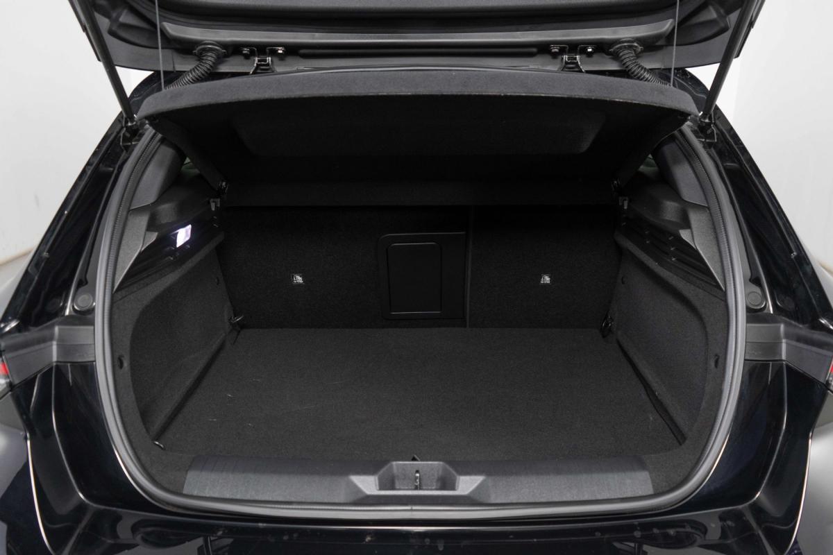 opel-astra-2024-hibrido-a-gasolina-1598cc