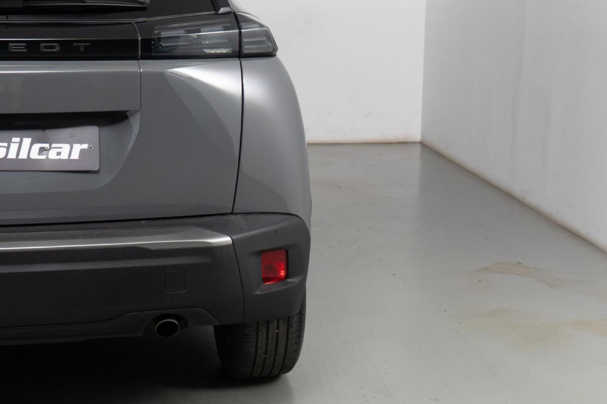 peugeot-2008-2024-gasolina-1199cc