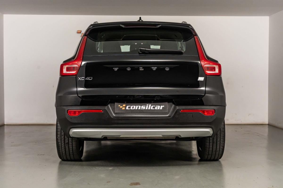volvo-xc40-2021-hibrido-a-gasolina-1477cc