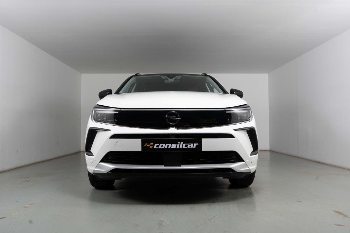 opel-grandland-2022-hibrido-a-gasolina-1598cc