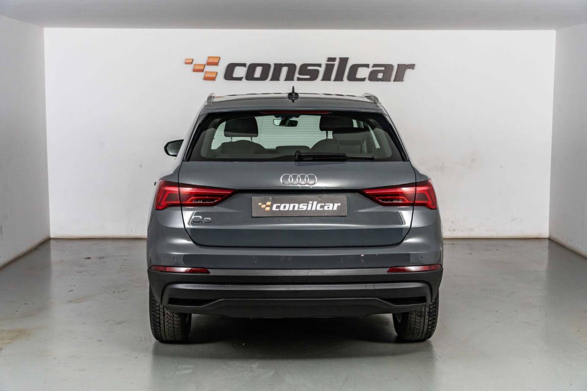 audi-q3-2022-hibrido-a-gasolina-1395cc