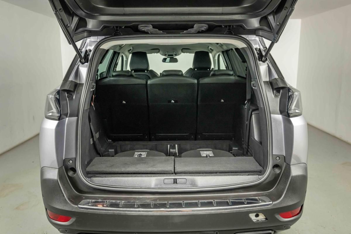 peugeot-5008-2021-gasolina-1199cc