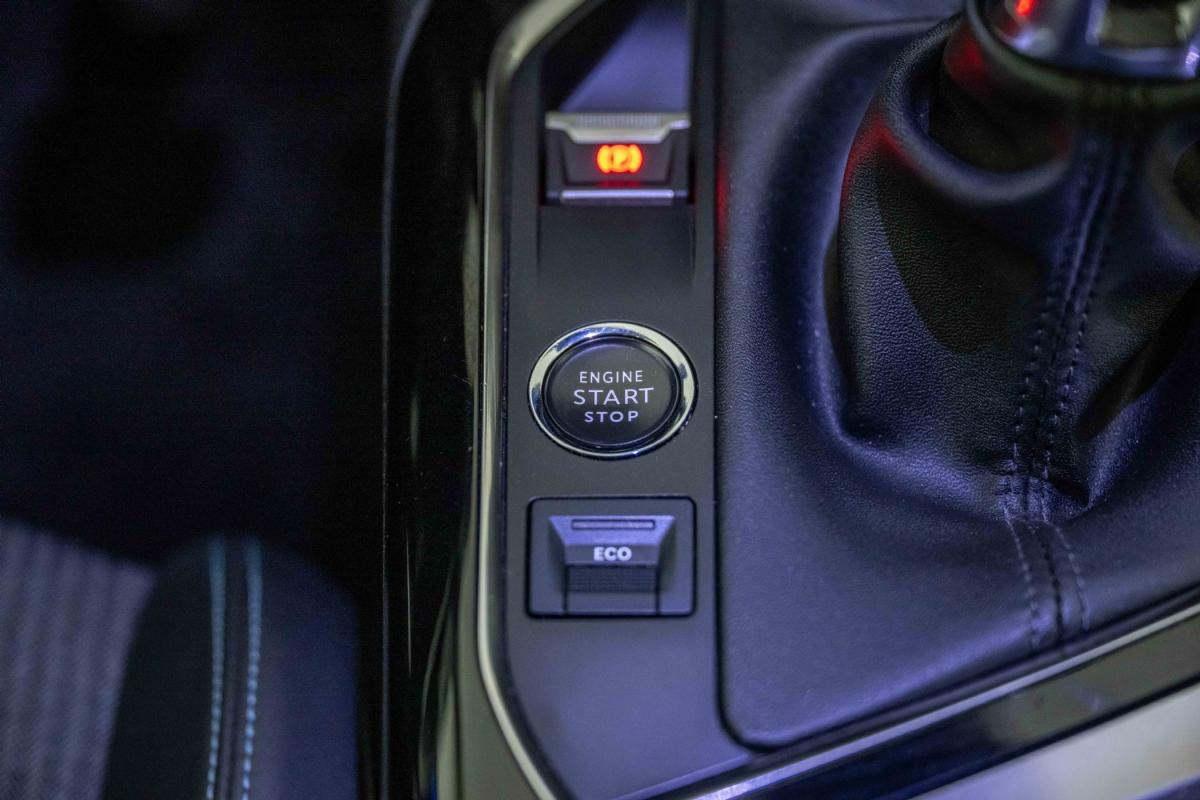 peugeot-5008-2021-gasolina-1199cc