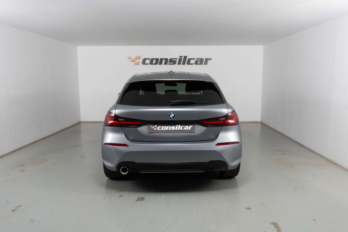 bmw-serie-1-2024-gasolina-1499cc