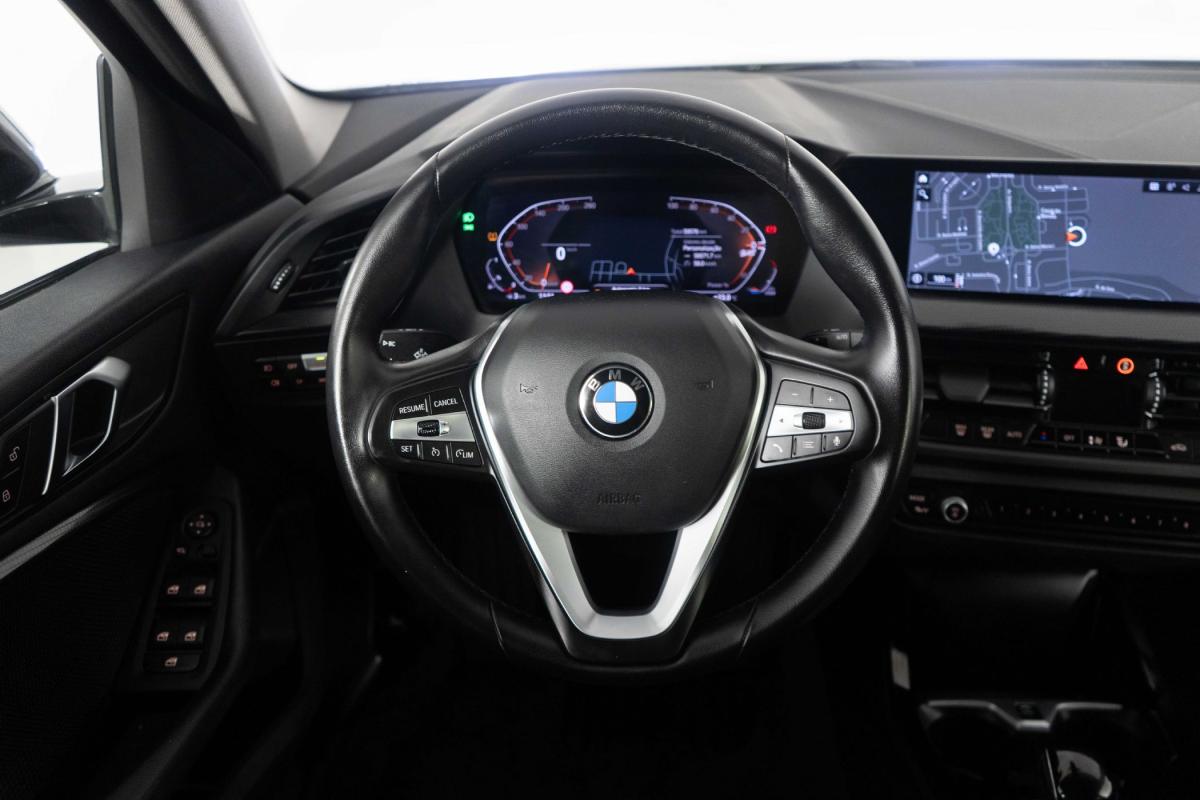 bmw-serie-1-2024-gasolina-1499cc