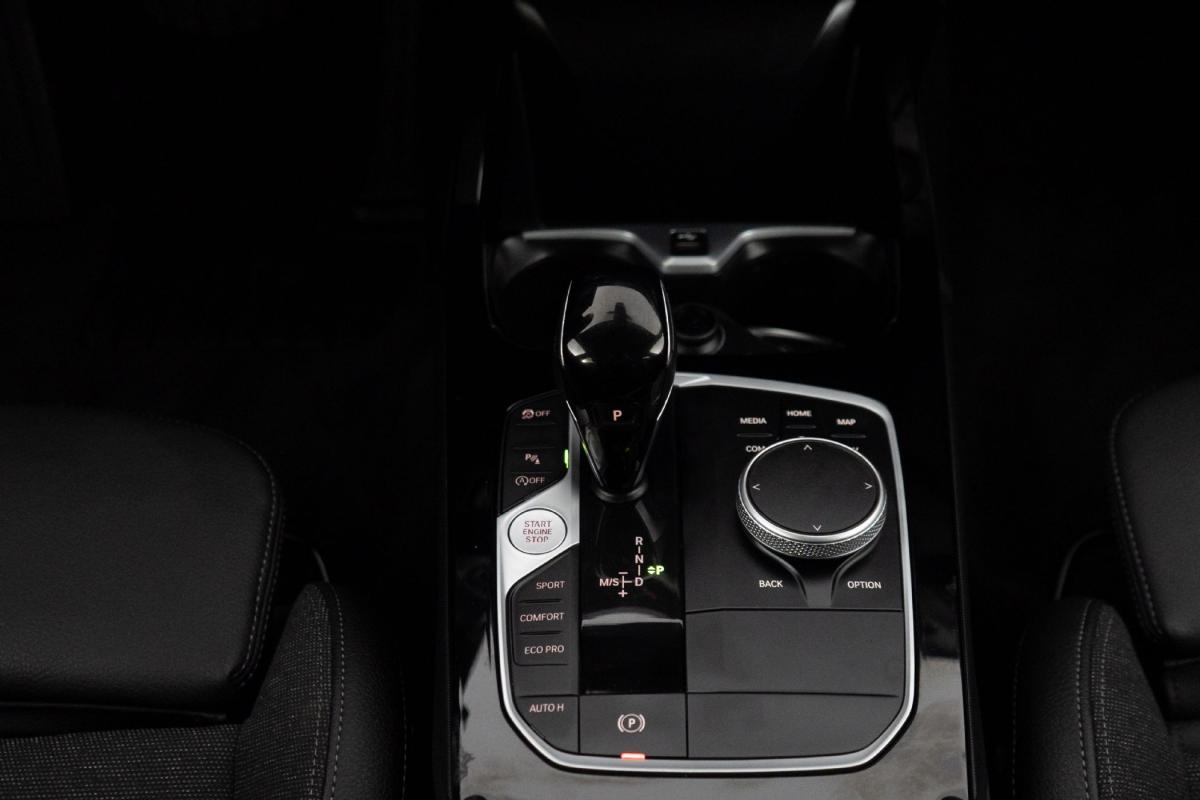 bmw-serie-1-2024-gasolina-1499cc
