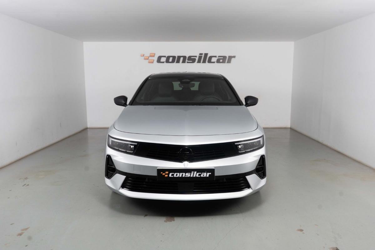 opel-astra-2025-gasolina-1199cc