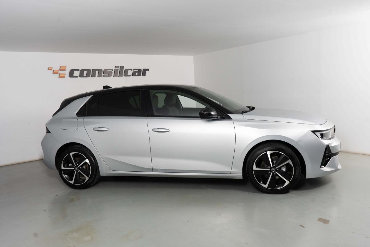 opel-astra-2025-gasolina-1199cc