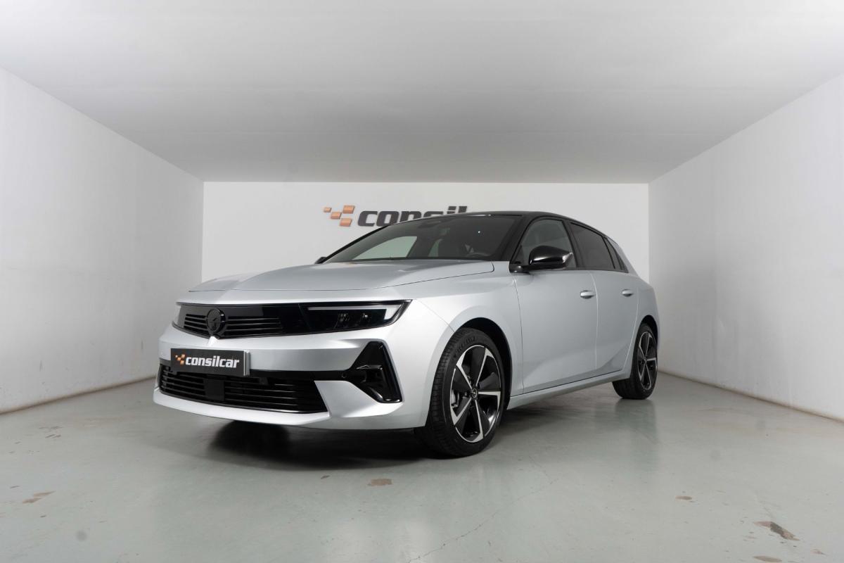 opel-astra-2025-gasolina-1199cc