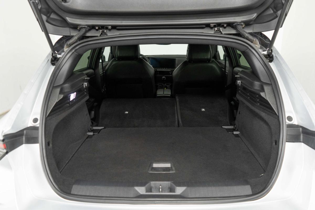 opel-astra-2025-gasolina-1199cc