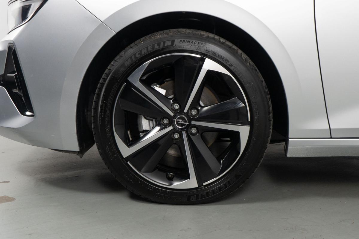 opel-astra-2025-gasolina-1199cc