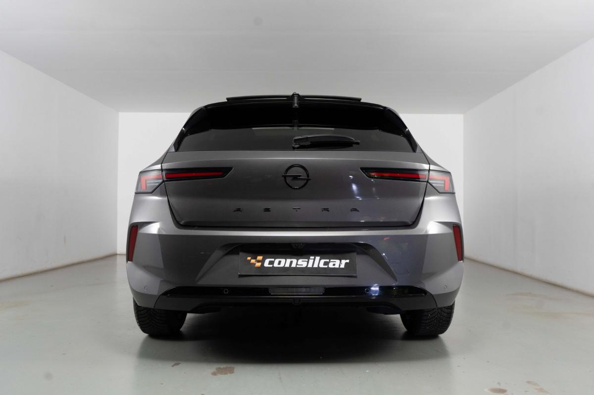 opel-astra-2025-gasolina-1199cc