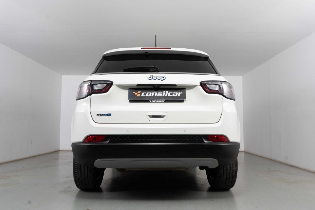 jeep-compass-2023-hibrido-a-gasolina-1332cc