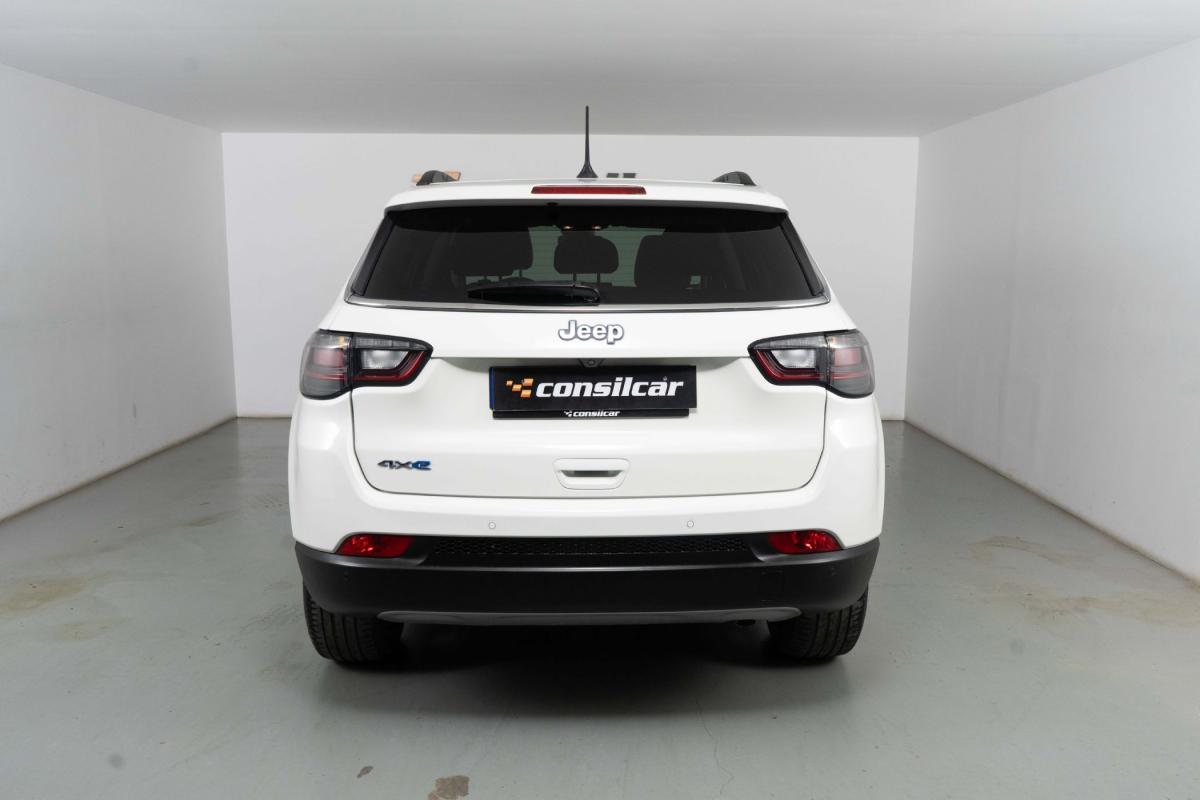 jeep-compass-2023-hibrido-a-gasolina-1332cc