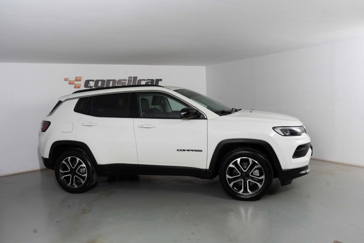 jeep-compass-2023-hibrido-a-gasolina-1332cc